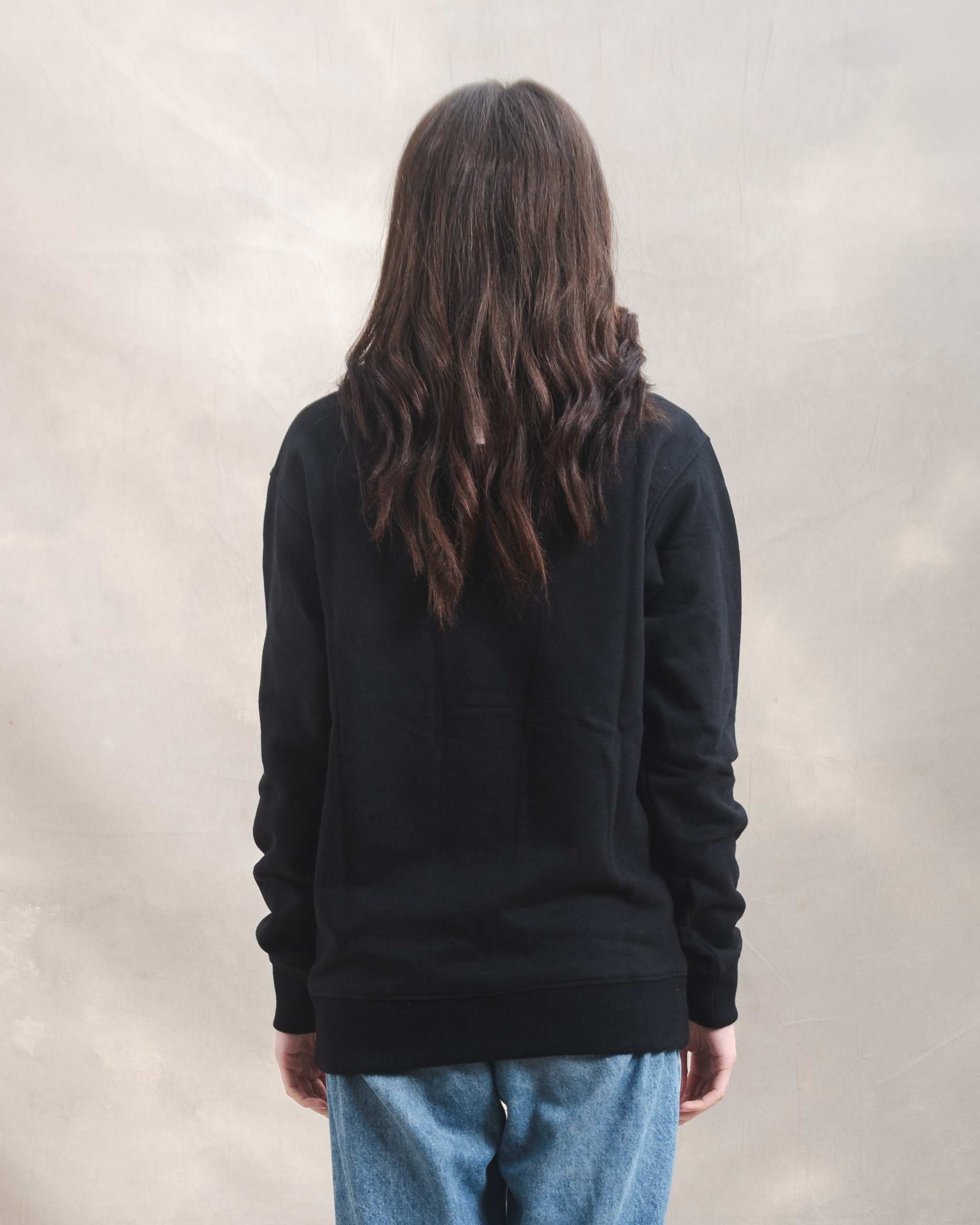 Polera Crewneck Oversize Negra