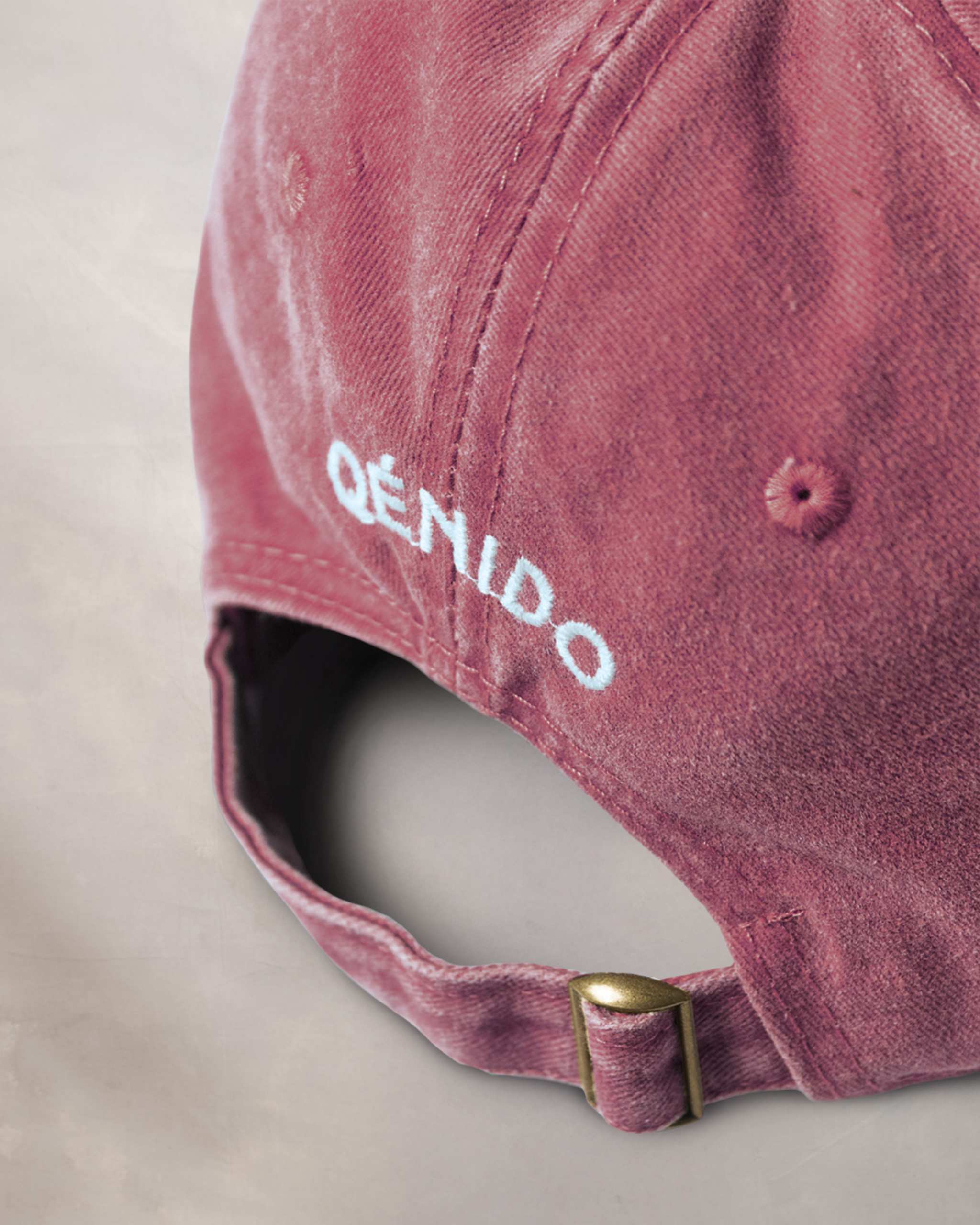 Gorra Guinda Qénido