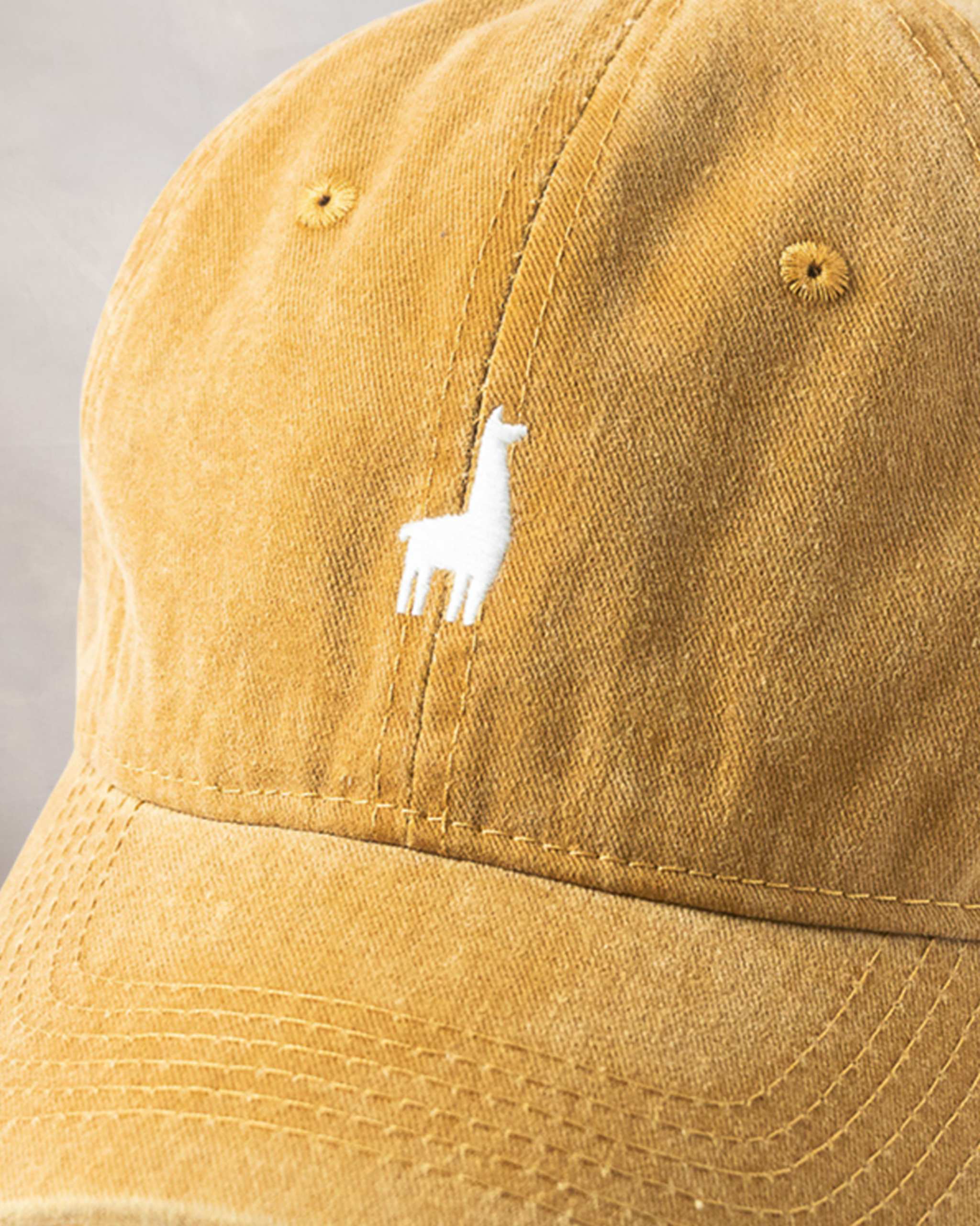 Gorra Qénido Amarilla